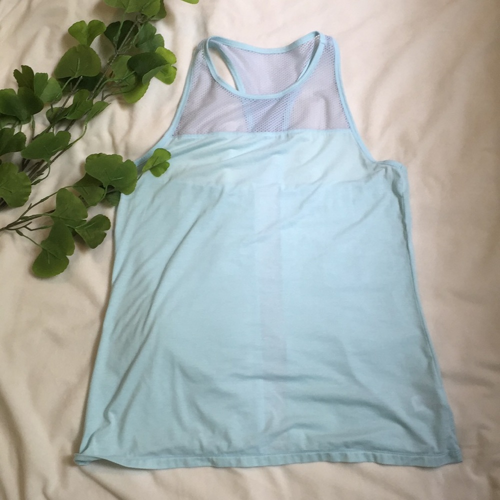 Athleta pale blue active tank - Picture 2 of 10